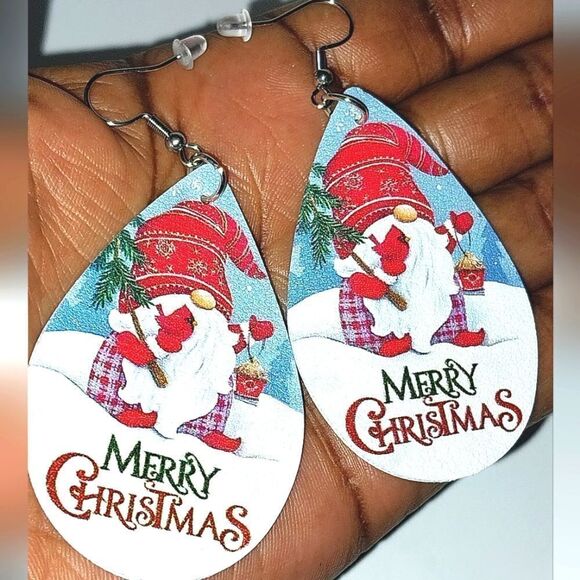 Hand crafted dangle earrings - Picture 1 of 5